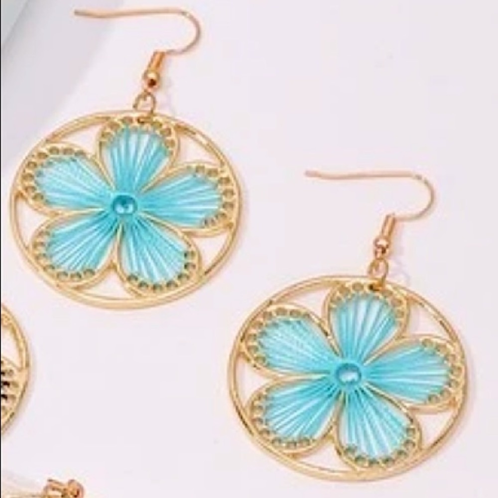 Boho Tribal Woven Daisy Flower Hoop Earrings - Picture 3 of 3